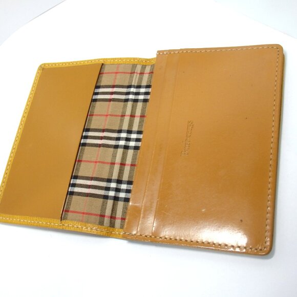 Authentic BURBERRYS Card Case leather [Used] - Picture 5 of 15